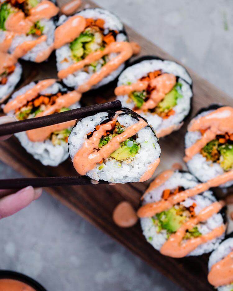 מה ההבדל בין סוגי הסושי הוסומאקי, פוטומאקי, ניגירי וסשימי – מדריך הסושי השלם - קסרול